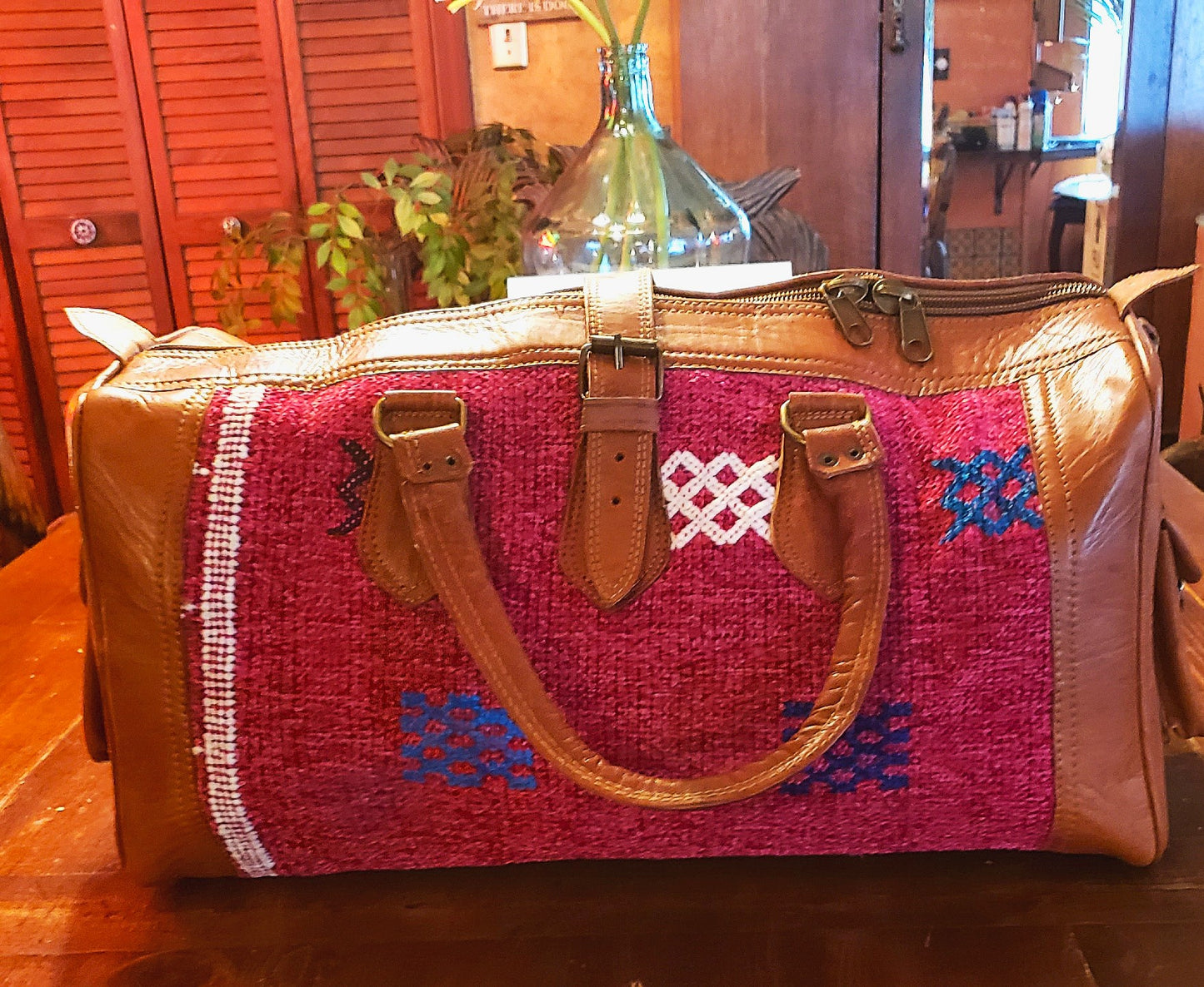 Handcrafted Rose Kilim & Leather Travel Bag